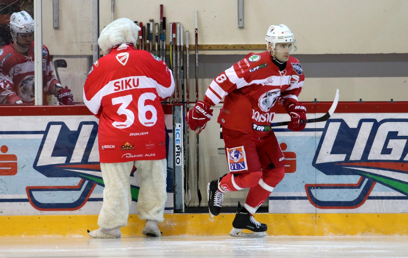 DVTK Jegesmedvék - Fehérvári Titánok: 4-0