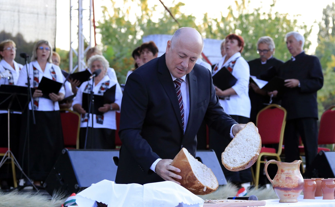 Kenyérszentelés a Szent István téren