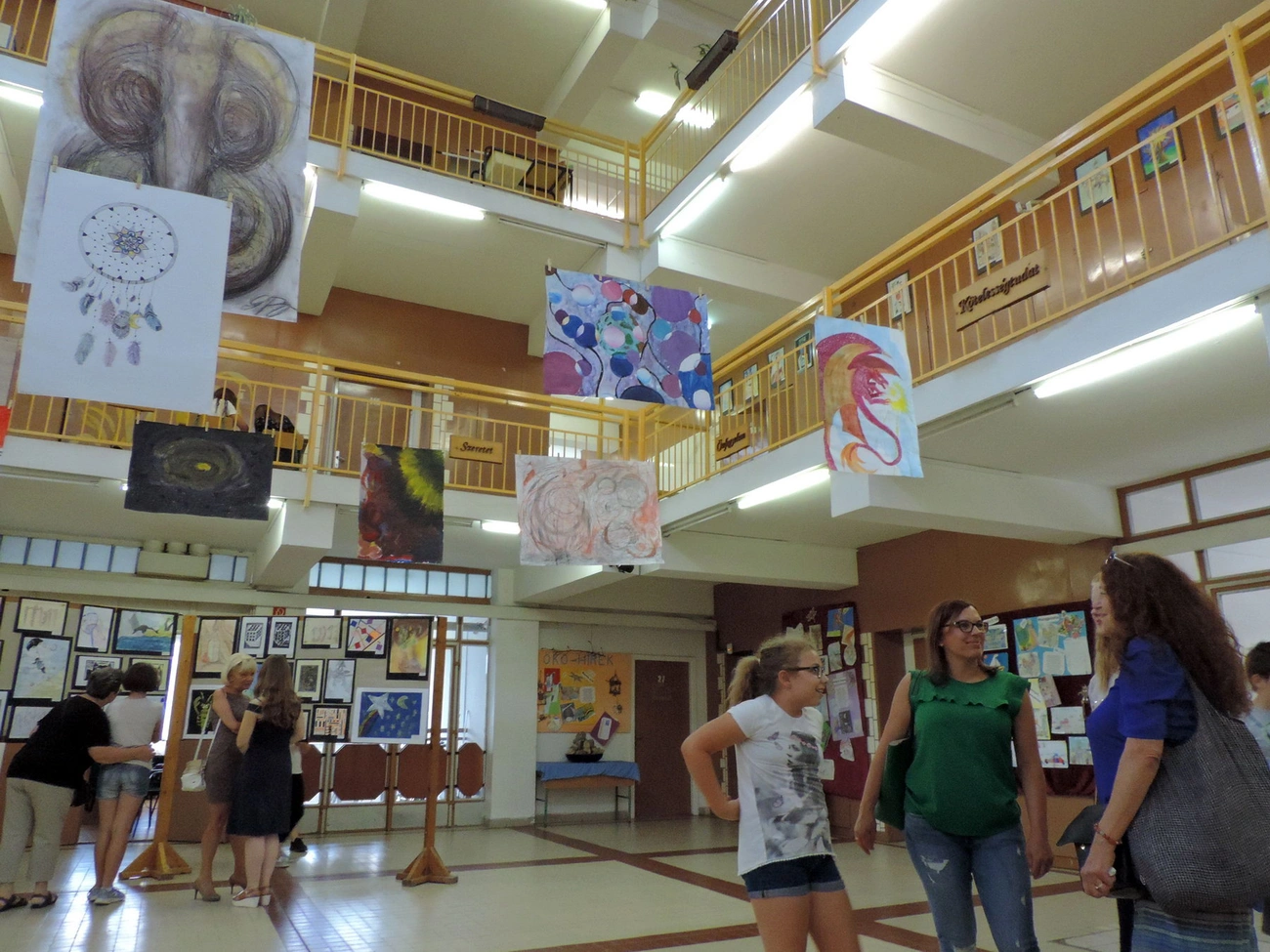 „Magyar vagyok... Határtalanul" - nyári tábor kiállítása