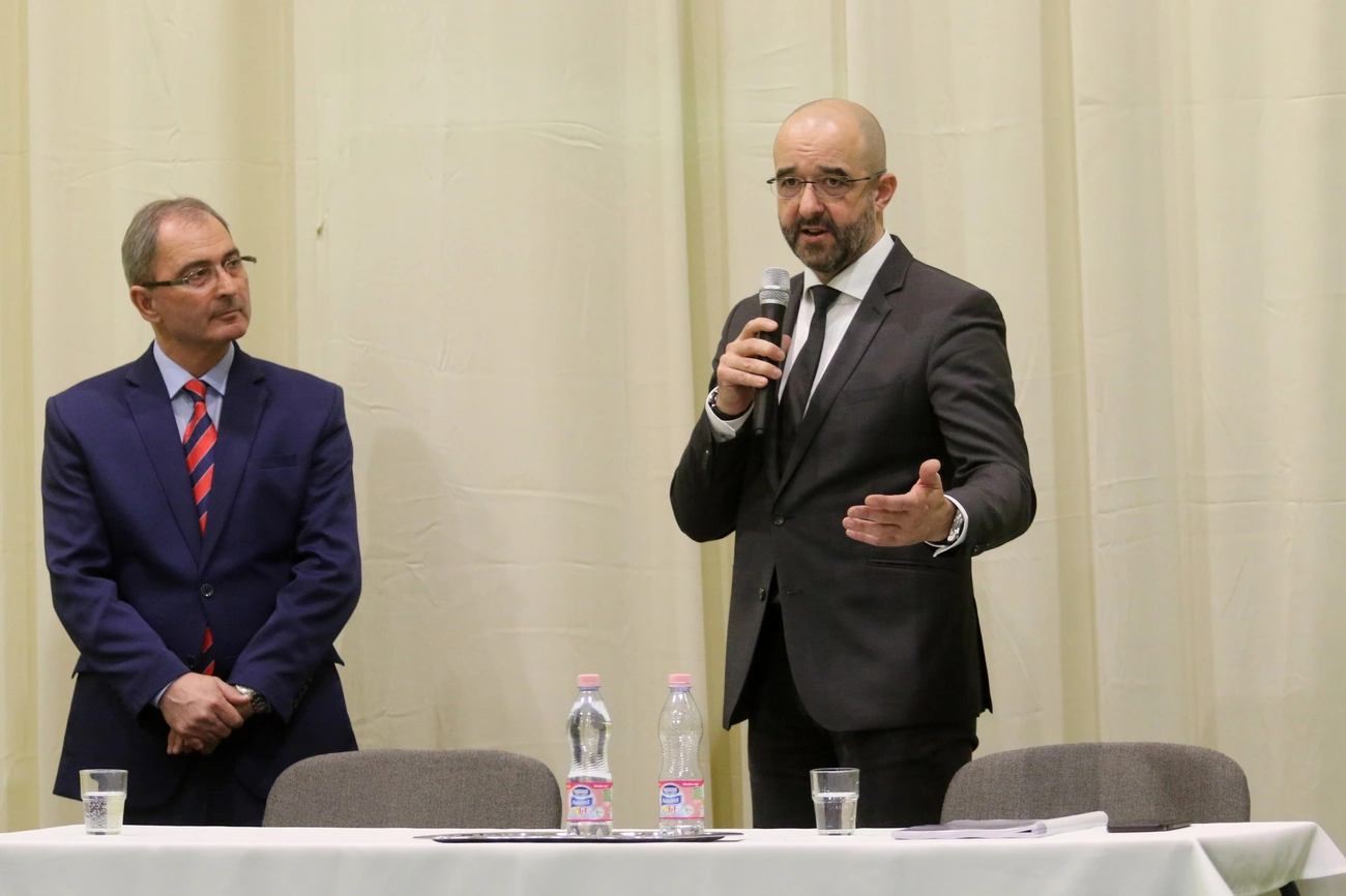 Lakossági fórum Kovács Zoltán kormányszóvivővel