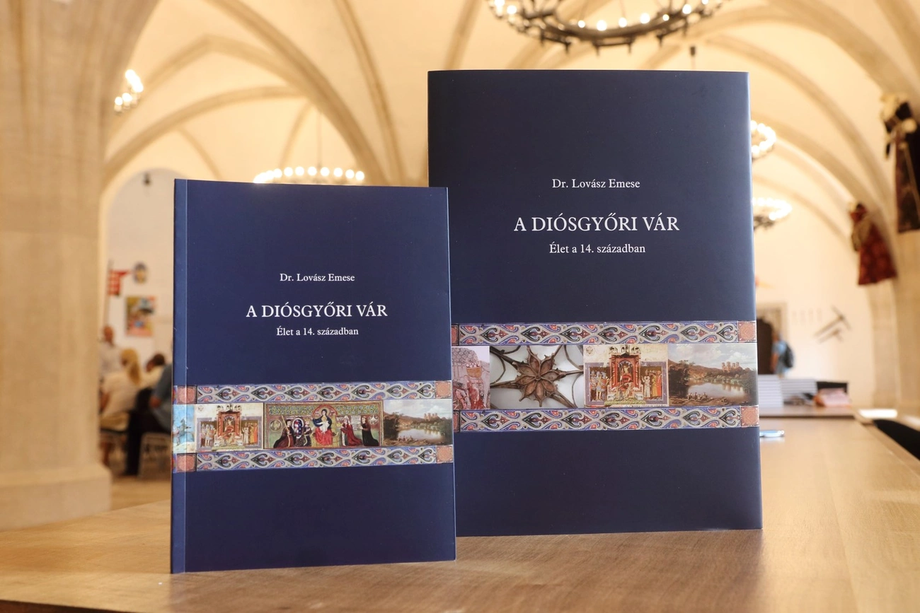 Lovász Emese könyvbemutatója a Diósgyőri Vár lovagtermében