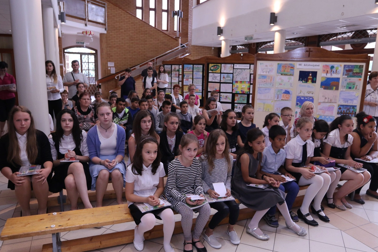 "Ne ítélkezz!" - rajzpályázat