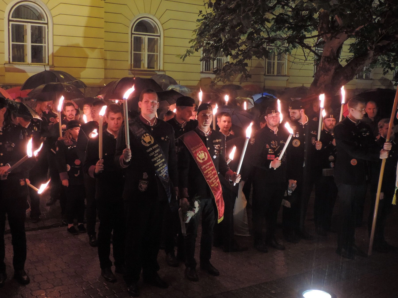 Szalamander - az egyetem végzős hallgatóinak búcsúja