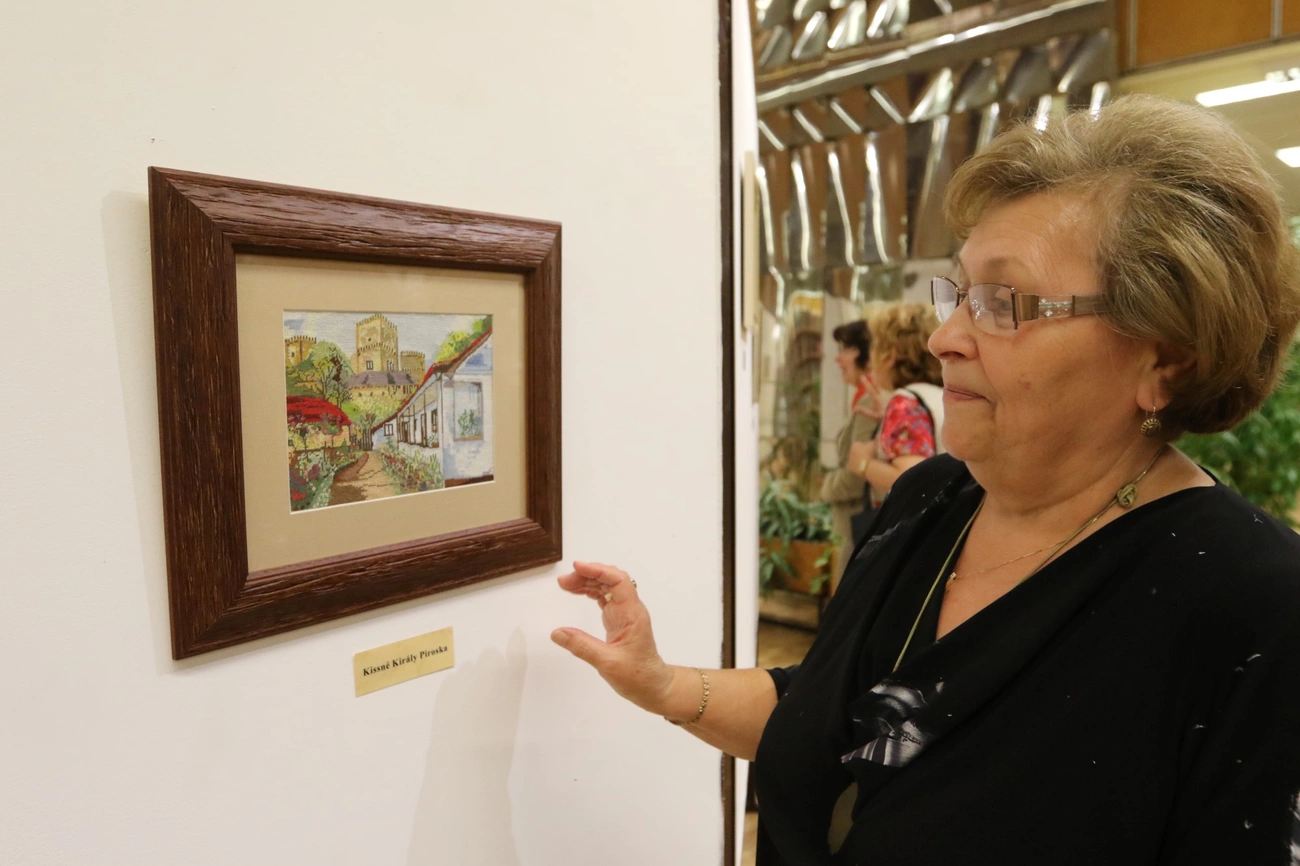 Tűvel festett városképek és egyéb csodák - kiállítás megnyitó