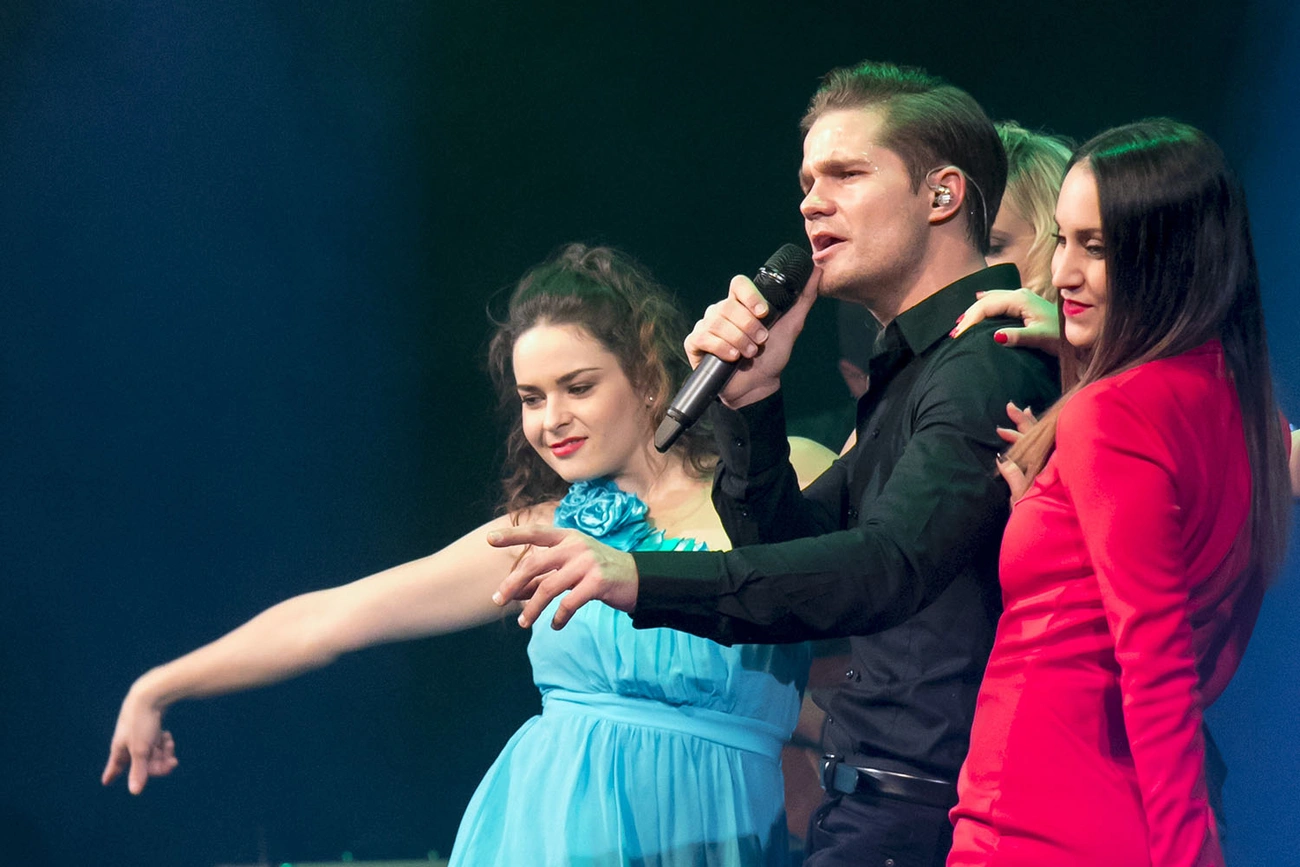 Veréb Tamás Dualitás – Pop és Musical Show