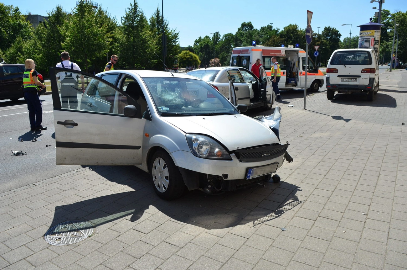 Baleset a Mindszent téren