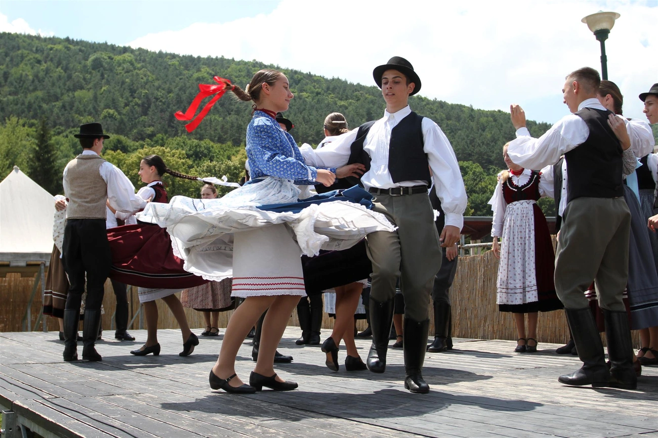 Borsodi Fonó - beharangozó