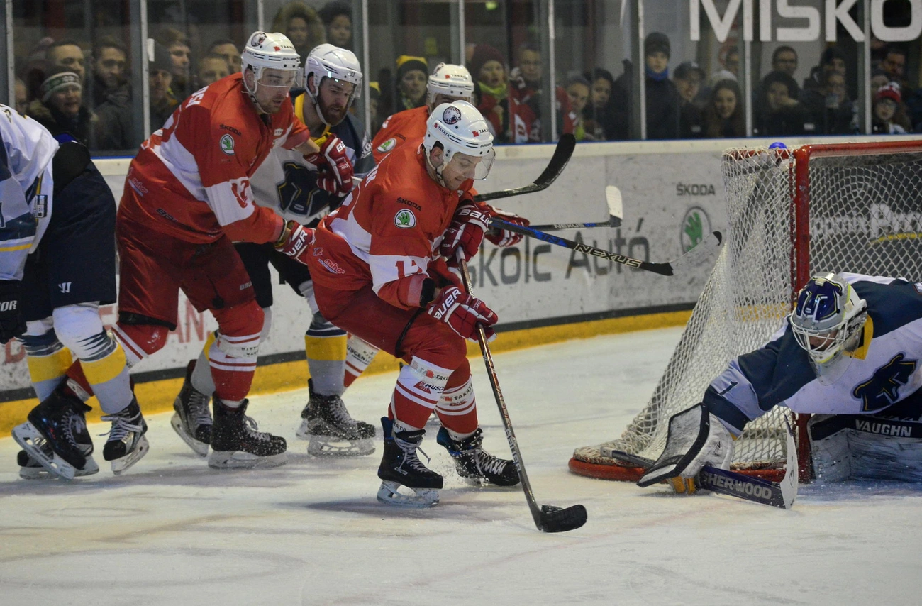 DVTK Jegesmedvék - MAC Budapest 2-3