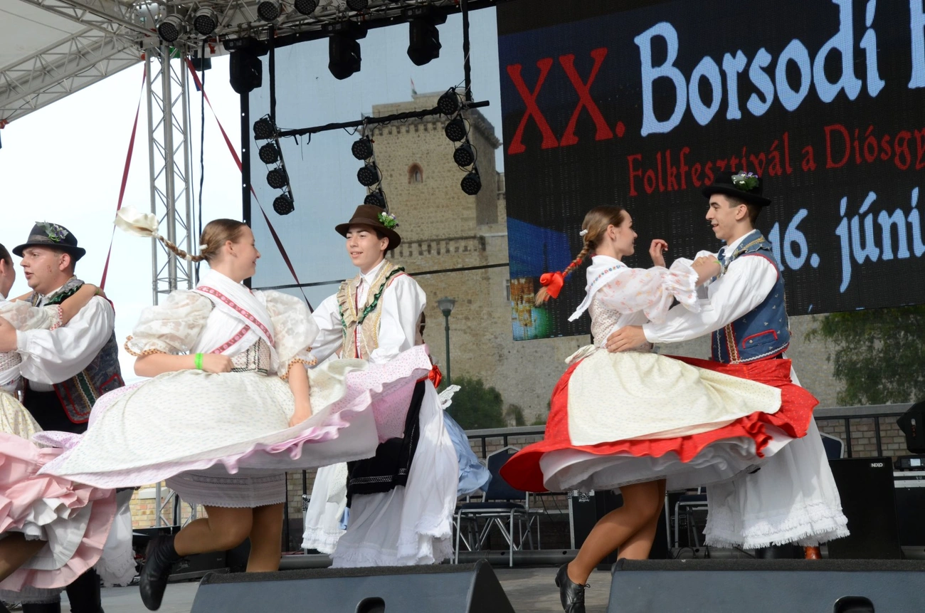 Borsodi Fonó - vasárnap