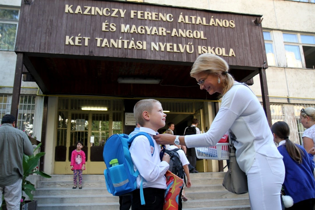 Iskolakezdés a Kazinczyban