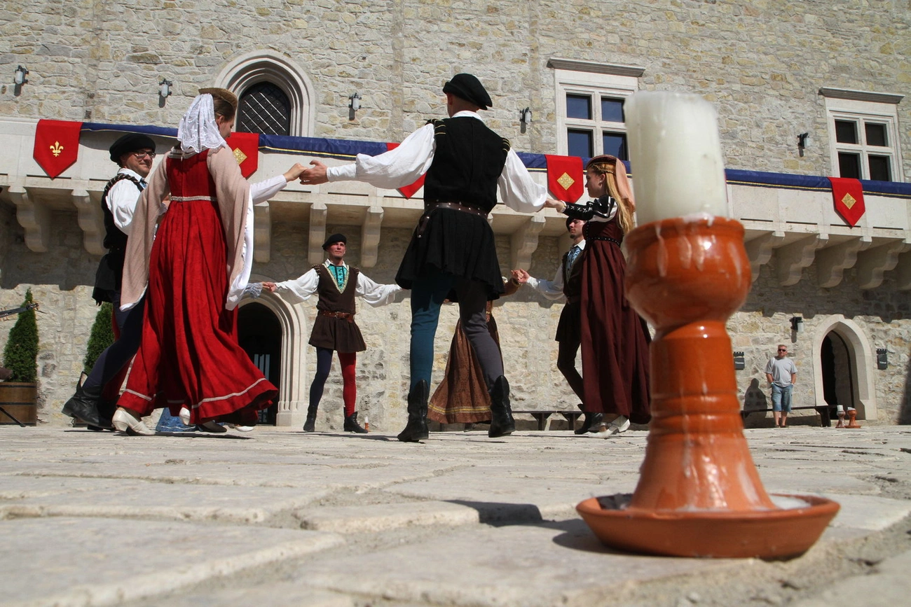 Reneszánsz kavalkád a Diósgyőri Várban