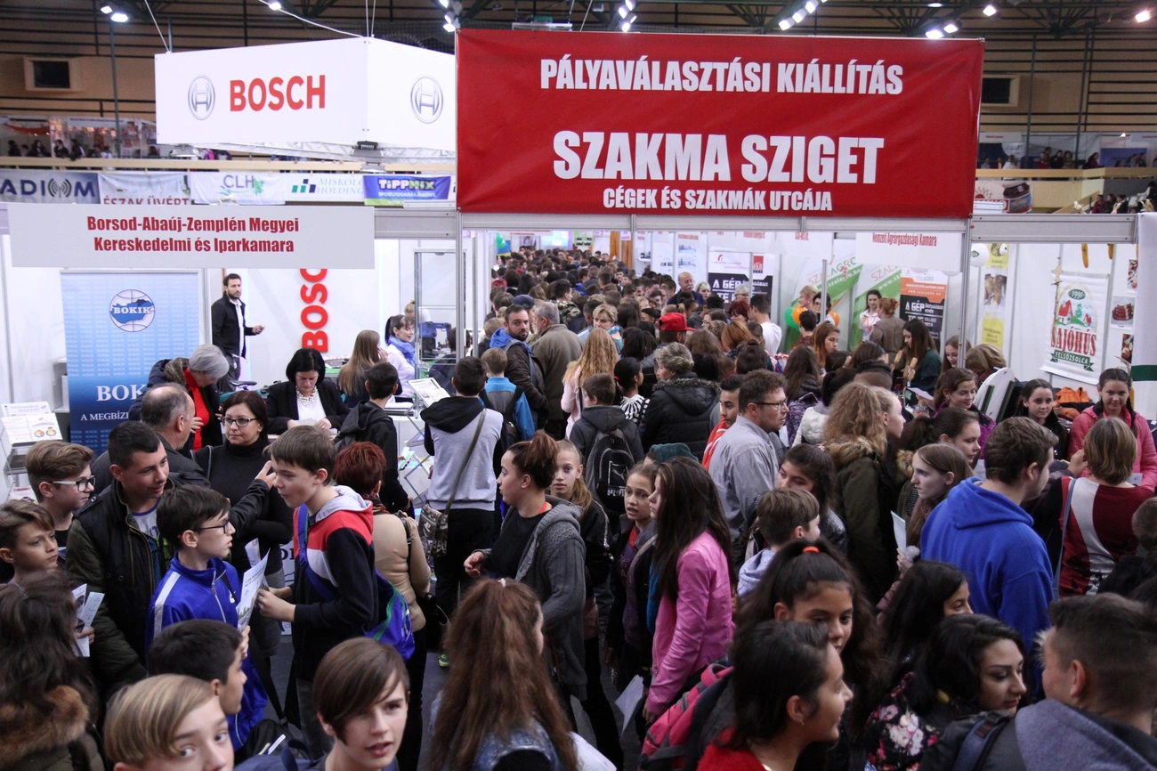 "Szabad a pálya" I.